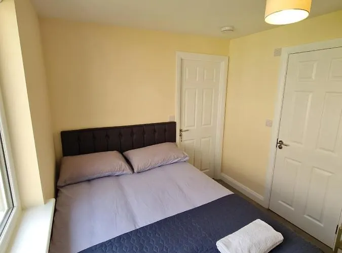 Cosy Self Contained Space Near Airport 公寓 都柏林